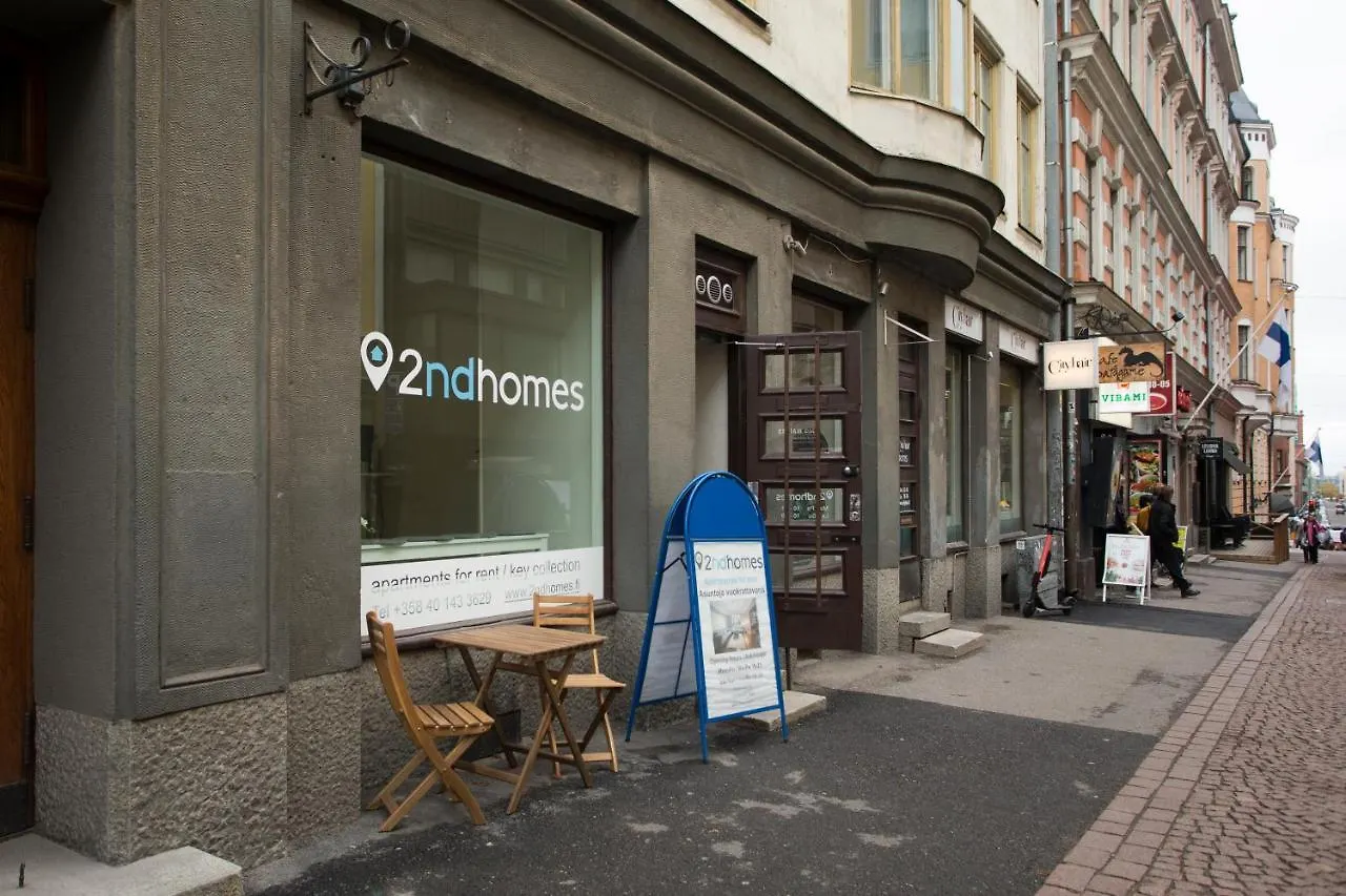 2Ndhomes 3 Bedroom Apartment With Balcony In Bulevardi Helsinki
